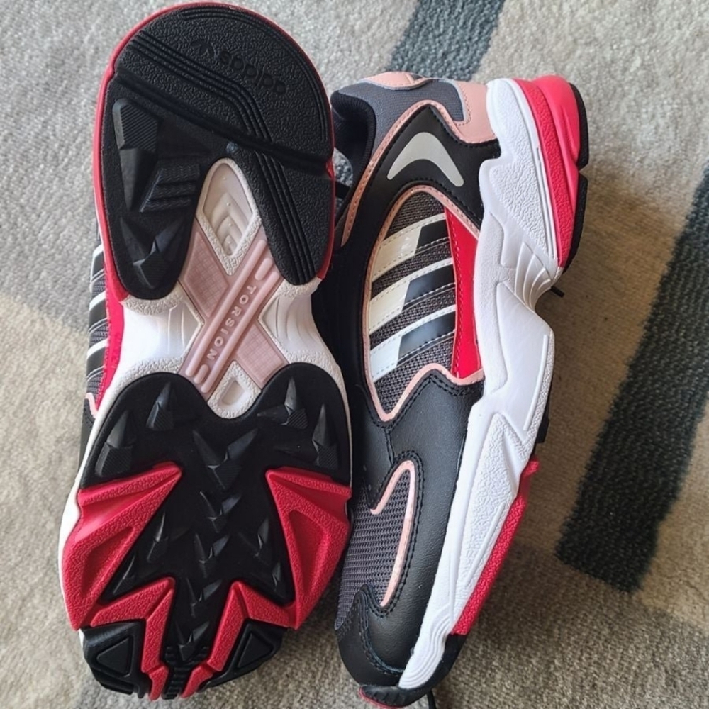 Adidas 🐦‍⬛ 2000 RARE! DOPE! - Picture 2 of 7